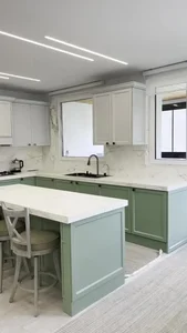 کورین زاگرس 2