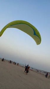 کلوپ آسمان قشم