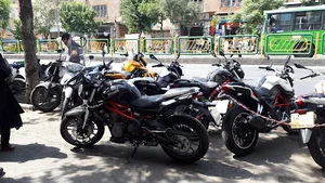 نمایندگی بنلی حاج عباسی ۲۱۰۴