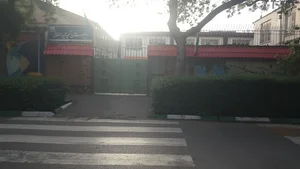 دبیرستان نوربخش