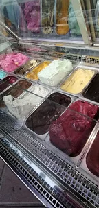 آبمیوه بستنی علی
