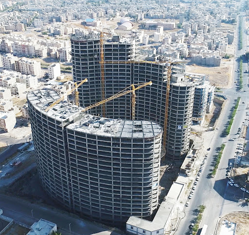 ثامن بتن
