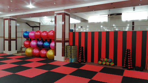 آکادمی رزمی همراهان