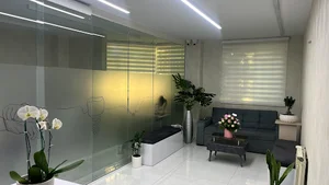 کلینیک دندان پزشکی دکتر لطفی