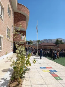 دبستان شهید اکبر نمازی