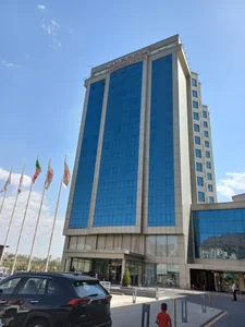 هتل لاله پارک تبریز 5