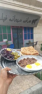 کافه صبحانه فیل
