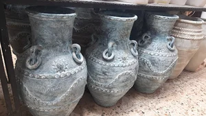 گالری گلدان دلوین
