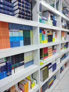 کتابفروشی دانشجو 5
