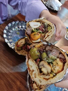 لقمه کباب منصور در رشت 2
