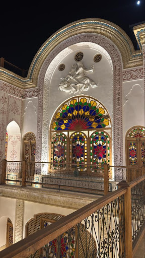 عمارت ماهینه Mahineh Mansion
