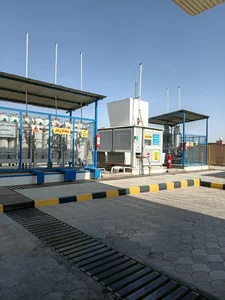 جایگاه گاز پایگاه هشتم شکاری 5