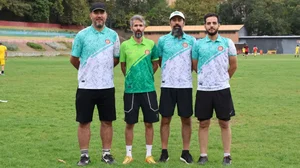 آکادمی فوتبال رسا 2