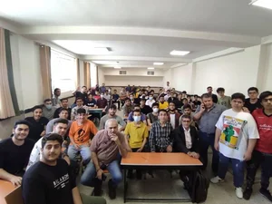 دبیرستان دولتی پسرانه شهید باقری 2