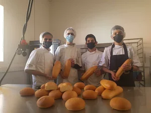 هنرستان نان ، شیرینی و شکلات گلنان