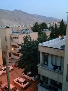 خوابگاه دخترانه گلدیس