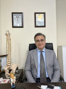 کلینیک درد دکتر رضا امین‌نژاد