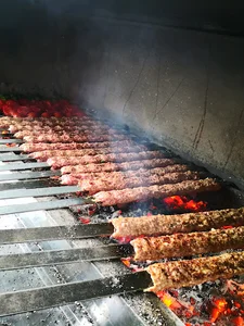 غذاخوری و کبابی خـاتـون