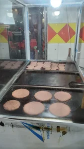 لقمه کباب مشتی