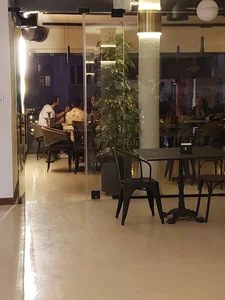 کافه رستوران آسترولمون 2