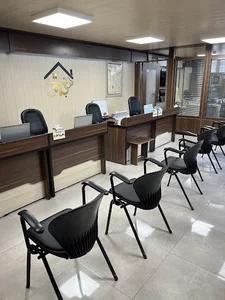 مشاور املاک نجمی