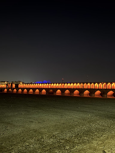 سی وسه پل اصفهان