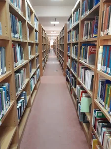 کتابخانه مرکزی دانشگاه صنعتی اصفهان