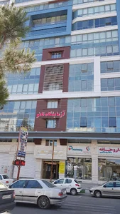 دکتر احمدزاده