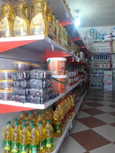 سوپر مارکت نامور