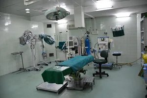 بیمارستان علامه کرمی اهواز