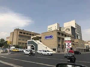 دانشکده الهیات و معارف اسلامی دانشگاه تهران