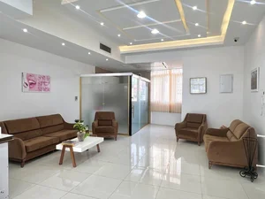 مرکز دندانپزشکی دکتر مهدیه نیری 4
