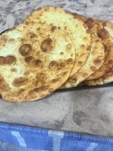 نان روغنی و زعفرانی میثم 2