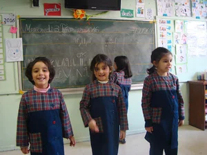 دبستان دخترانه آفتاب آذرین