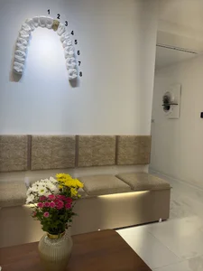 مرکز دندانپزشکی درنیکا - دکتر محمدمهدی ذکریا