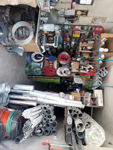 لوله اتصالات و ابزار آلات احمدی