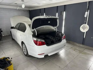 تعمیرگاه فرمول ۱ 2