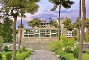 آرامگاه نادرشاه افشار