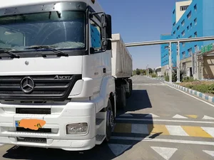 نمایشگاه کامیون پارس تراک
