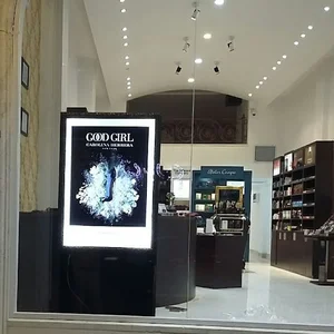 Omid Gallery