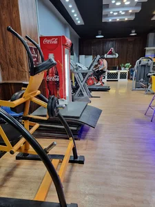 Babak gym آکادمی پرورش اندام بابک