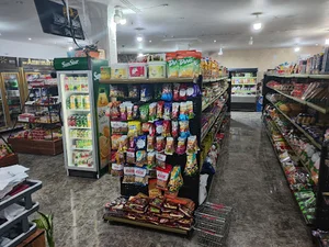 فروشگاه موادغذایی امیر مارت