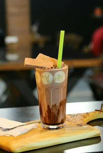 کافه گوزن cafe deer
