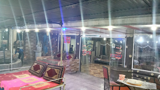 رستوران سنتی تک ستاره