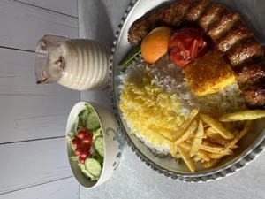 تهیه غذا خاتون 5