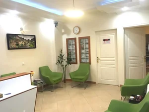 دکتر سارا لطفی