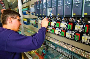 فروشگاه مشیری - تاسیسات، رنگ و ابزارآلات