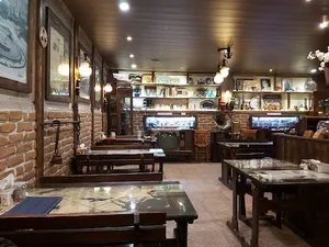 رستوران سنتی هزار دستان 2
