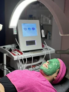 Mona Beauty Center(مرکز زیبایی مونا)