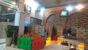 کافه کباب شب نشین